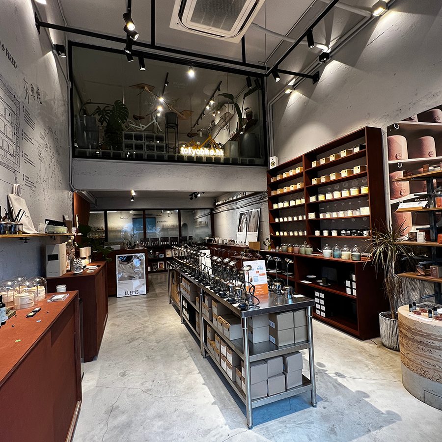 Interior of BeCandle